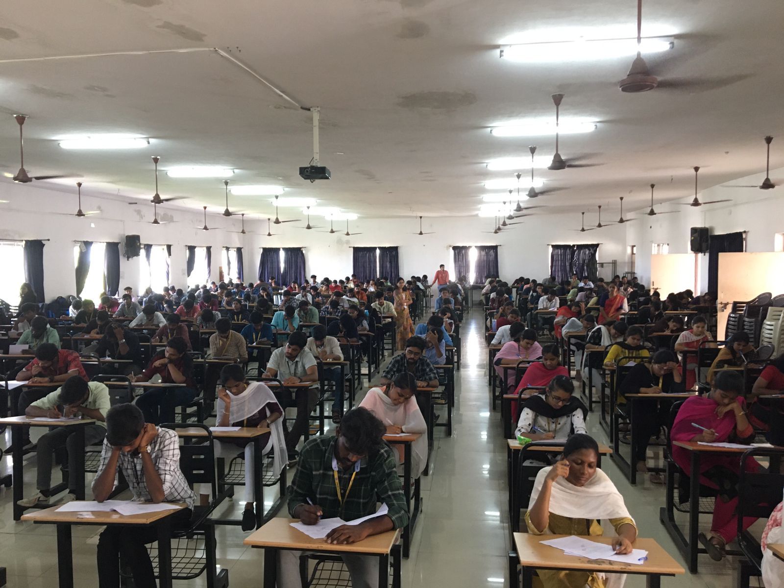 1699531384563 (1).jpg